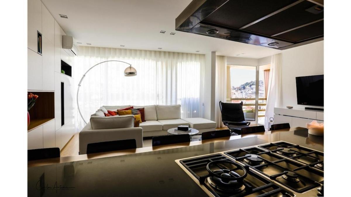 Superb Modern And Unique Liberdade Apartment